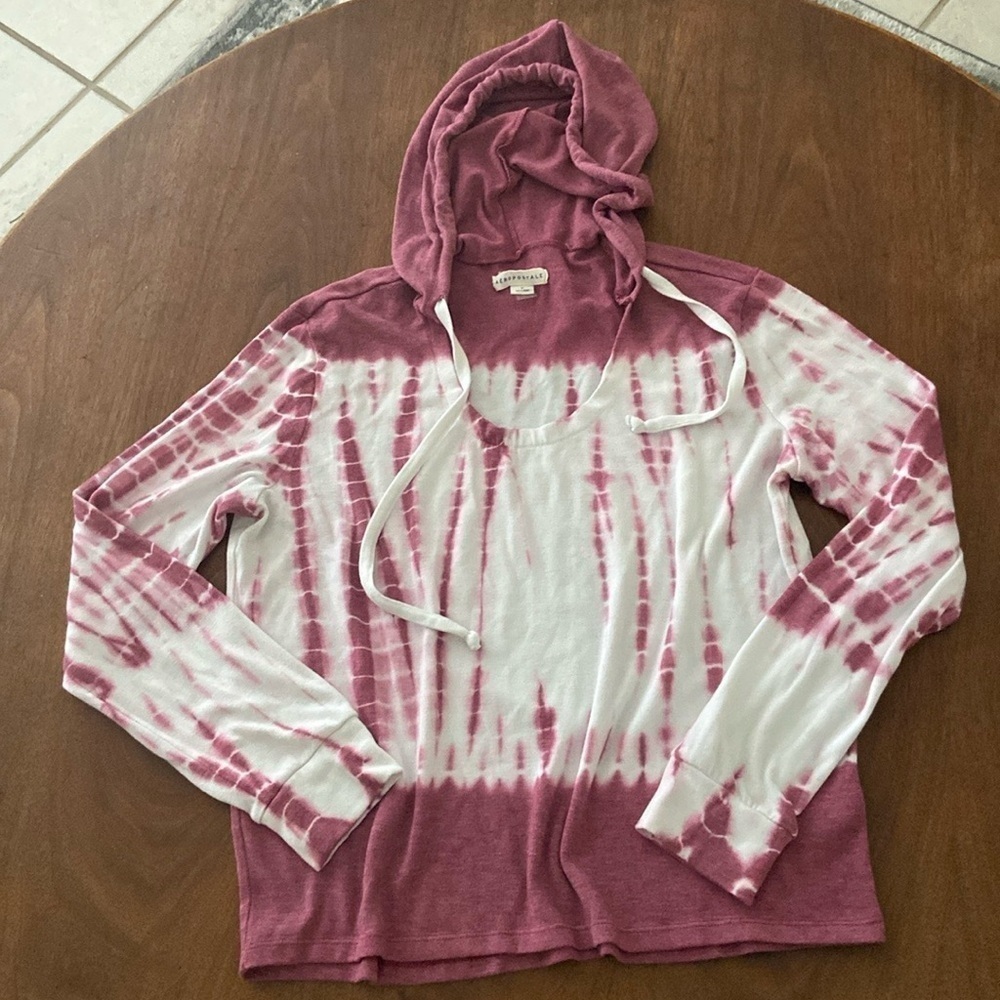 Aeropostale tie dye cropped scoop neck hoodie size Medium